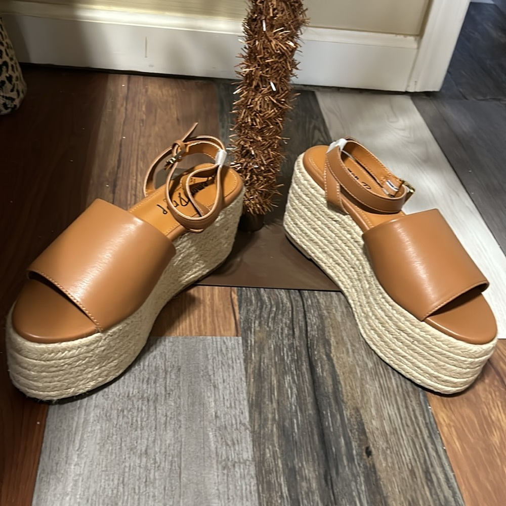 💋💋NEW LEMON DROP PLATFORMS - Picture 6 of 11